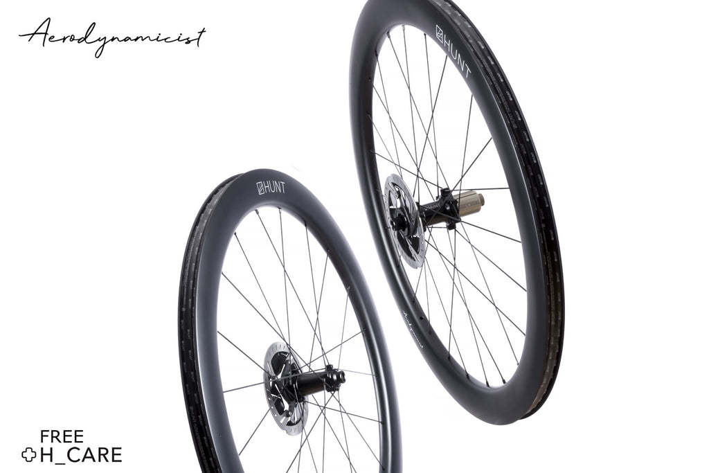 The HUNT 54 Aerodynamicist Carbon Disc Wheelset alongside the features included with the wheels, such as Aerodynamicist rim design and free H_Care lifetime crash replacement 