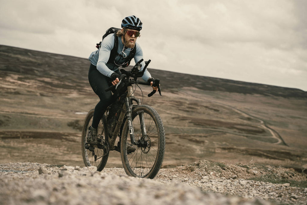 Angus Young wins the Dales Divide with a new FKT