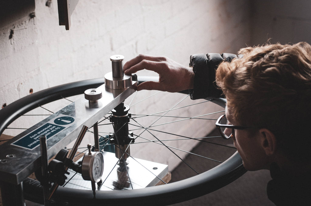 Lateral Responsiveness Testing: Steel Vs Carbon Spokes