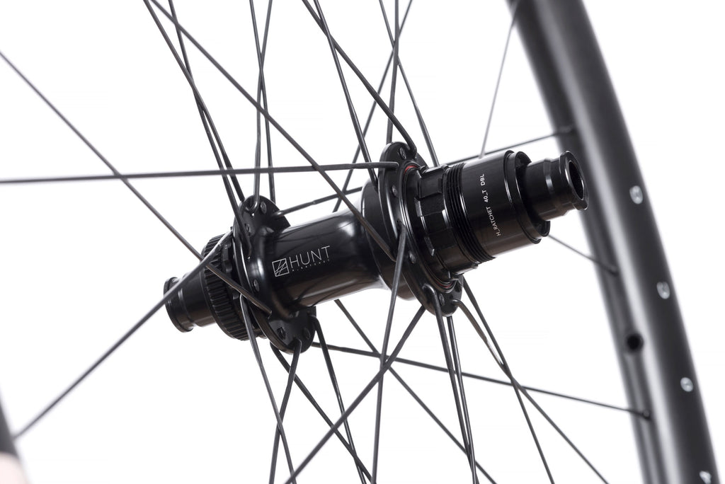 HUNT 40 Carbon Gravel Dynamo Rear Hub