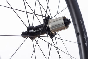 <h1>CERAMICSPEED BEARINGS</h1><i>Fully equipped with CeramicSpeed’s industry-leading hybrid ceramic bearings, even in the freehub body. All CeramicSpeed Balls are of the highest quality Grade 3 Silicon Nitride, featuring the highest achievable surface finish and roundness. The quality of the balls is what determines the performance and lifetime of a bearing. The CeramicSpeed Balls feature unparalleled impact strength, smoothness, roundness and brittleness.</i>