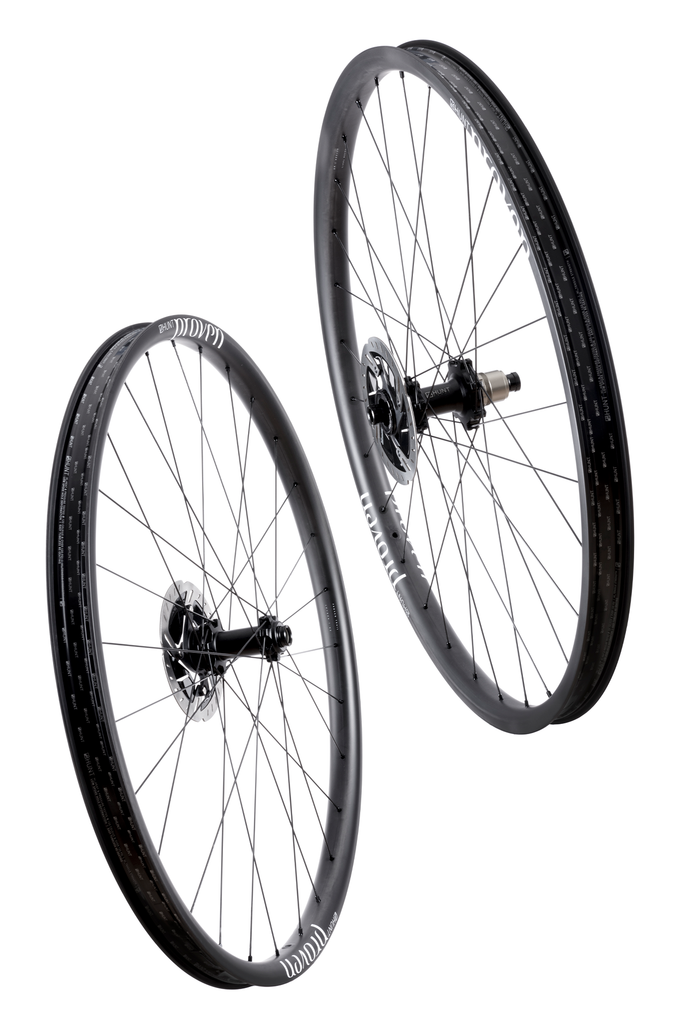 HUNT Proven Carbon Trail H_Core MTB Mullet Wheelset