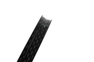 <html><h1>Rim Profile</h1><i>Like all of our wheels, the Hunt MTB line-up is designed to be used as a tubeless system. Featuring a H-Lock rim bead with 'up-kicks' to the shoulders of the rim bed secures your tyre when seated. This prevents side-to-side movement reducing the chance of burping your tyre. It creates a great rim-well seal for first installation and easy sealing of tubeless tyres. Still haven't made the switch? All our wheels are tube compatible as well.</i></html>