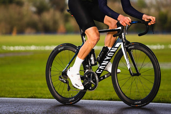 <h1>Weight</h1><i>The consequence of the fanatical attention to detail is an outstandingly light 1548g (52/52) wheelset weight in a lightning fast stiff aero package. We've enjoyed free wheeling in the pack whilst all others are pedalling, is it cheating?</i>
