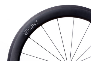 WING SPOKESAfter considerable testing across multiple spoke types (including analysis against competitor spokes), we found that the aerofoil profile of Pillar’s Wing 20 spokes offer even further aerodynamic advantages over flat/bladed options.