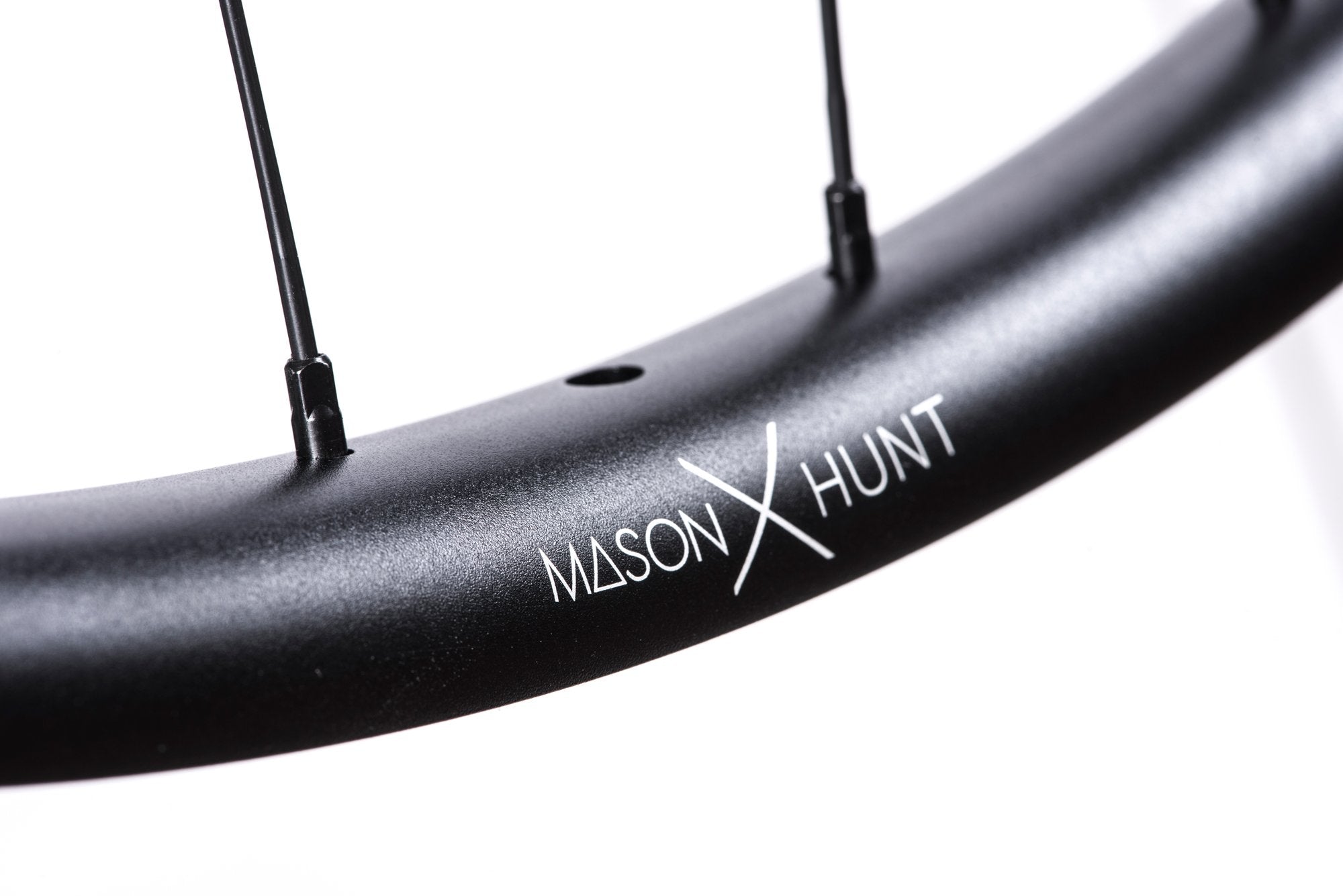 <html><h1>Nipples</h1><i>We have chosen top of the line, triple butted Pillar Spokes with increased reinforcement at the spoke head. Not only are these spokes extremely lightweight, they are also able to provide a greater degree of elasticity when put under increased stress. The Pillar Spoke Reinforcement (PSR) puts more material at the spoke head, just before the J-Bend to prevent failure in this stress area.</i></html>