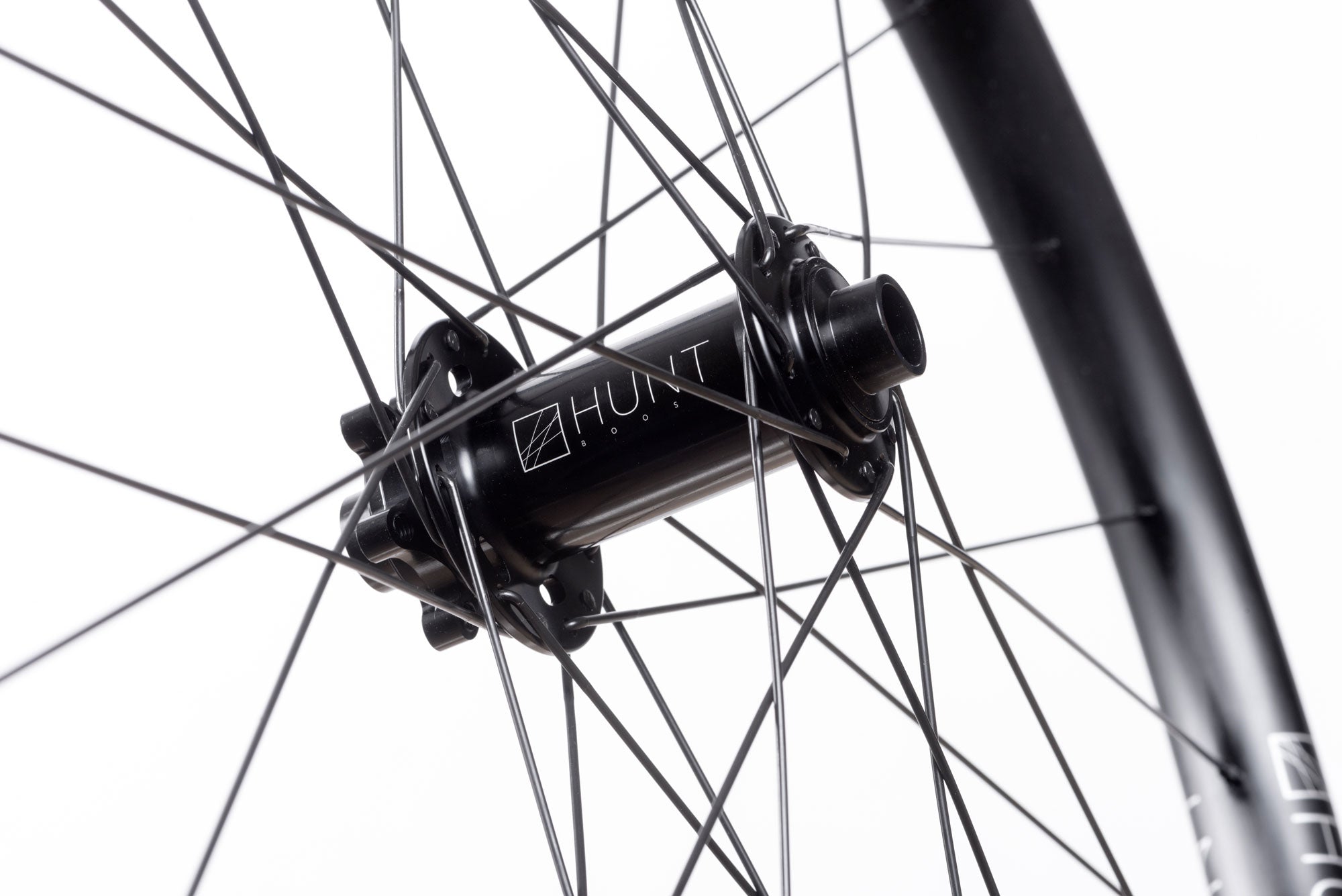 <h1>Front Hub</h1><i>Suited to match the needs of the modern trail bike rider. Featuring durable bearings and 7075-T6 series alloy axles to increase stiffness. These hubs have been selected based on their ability to perform on the most aggressive trails. </i>